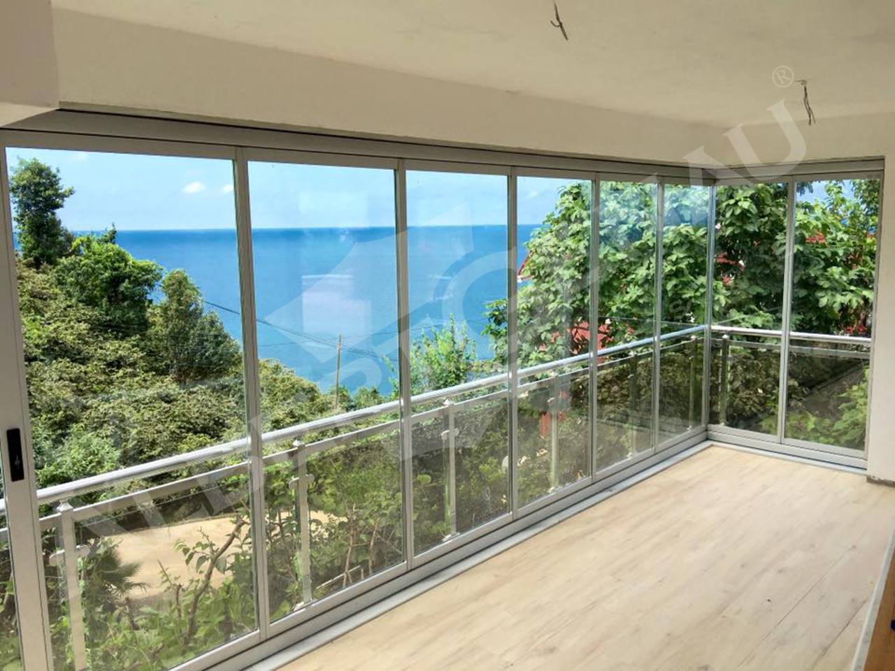 Albert Genau Veranda - News - Balcony Glazing - Albert Genau